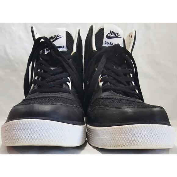 Nike Delta Force High Top AC Basketball Shoes Black White 370424-001 Men\'s Sz 13